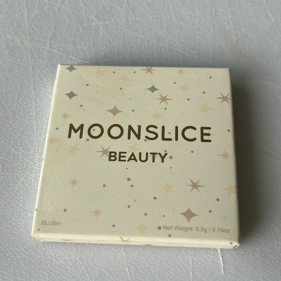 Moonslice Beauty blush shade Beautiful New never used in box Vegan cruelty free - Picture 2 of 5